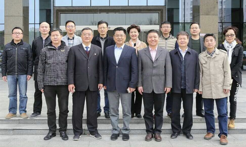 太阳成集团tyc7111cc_成都市成飞小学成为“党报读者杯”围棋赛终结者(图3) 太阳成集团tyc7111cc