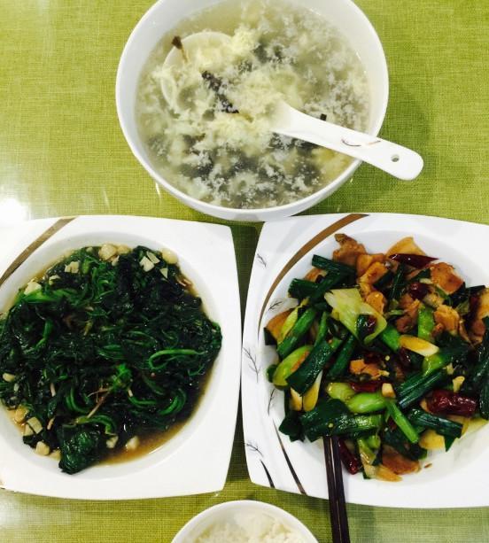 太阳成集团tyc7111cc|方城县厚德幼儿园:求实奋进知行合一(图4) 太阳成集团tyc7111cc